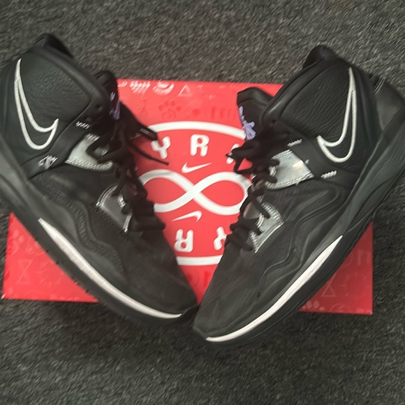 Nike Kyrie infinity, black color way - Picture 1 of 1